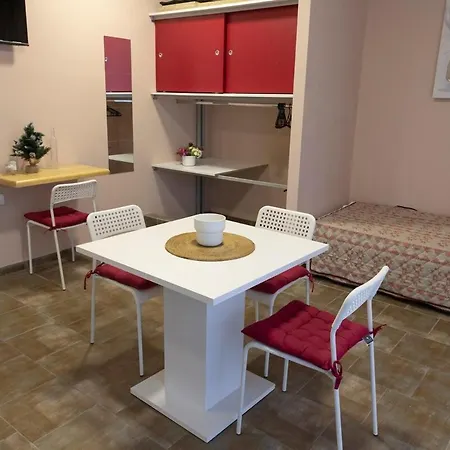Anrora 2